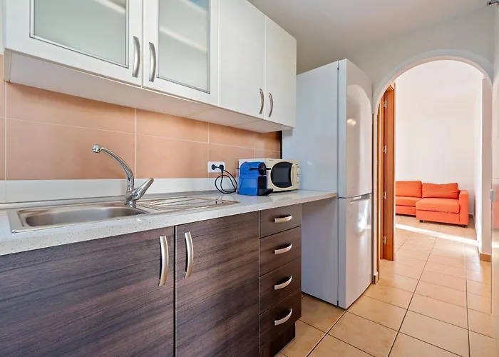 Hauzify I Fenals Apartment